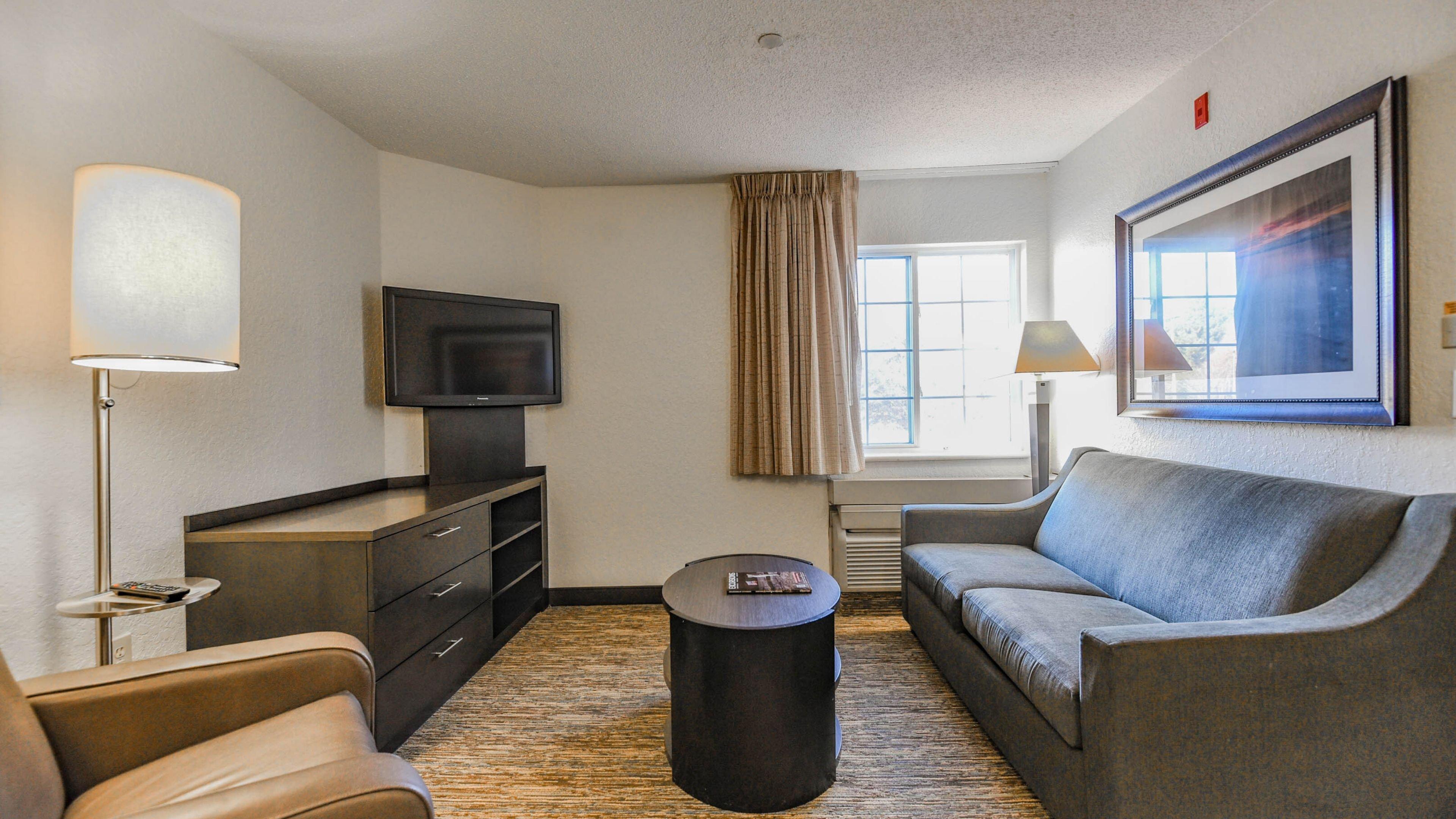Sonesta Simply Suites Huntsville Research Park Exterior photo