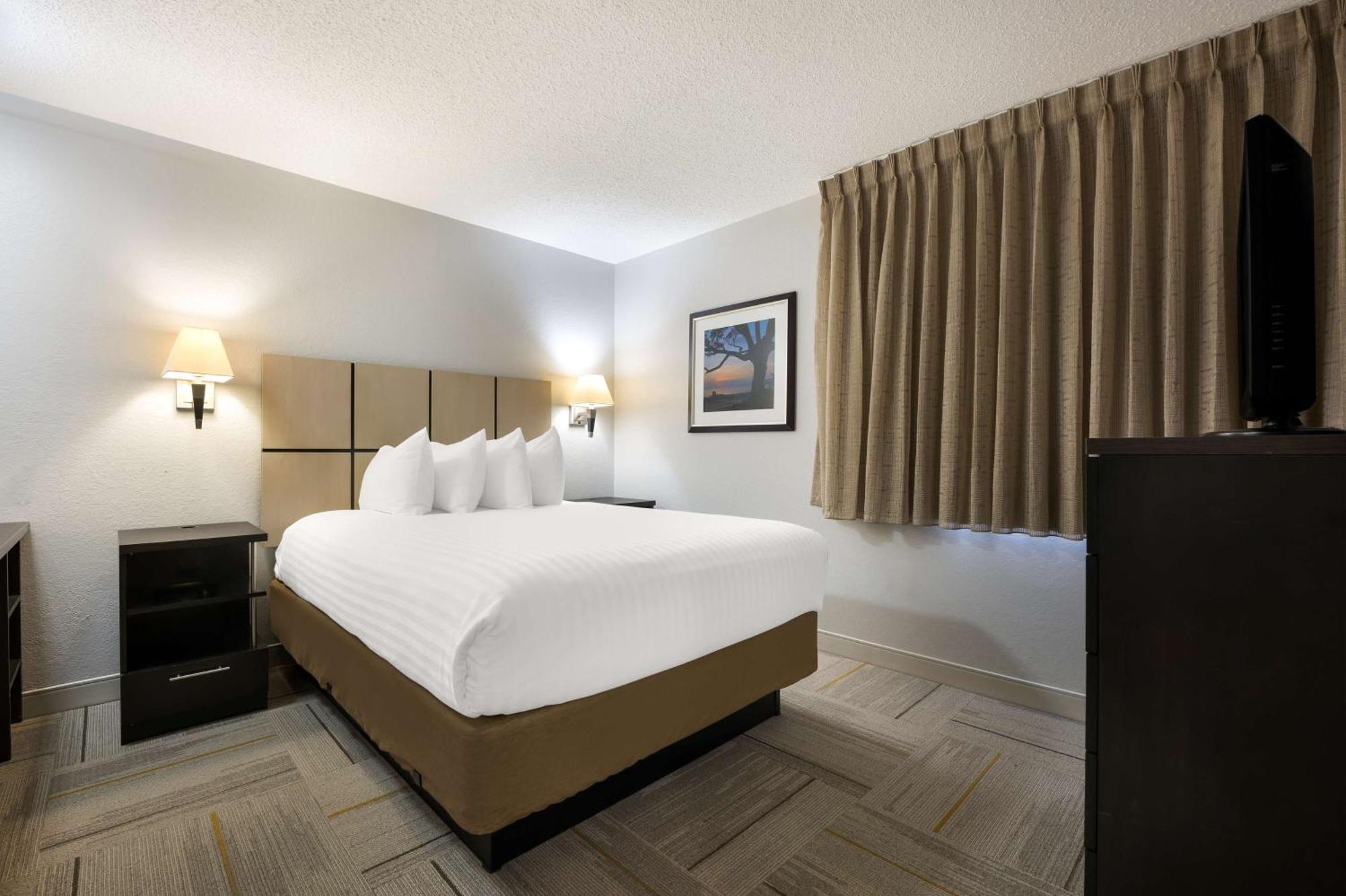 Sonesta Simply Suites Huntsville Research Park Exterior photo